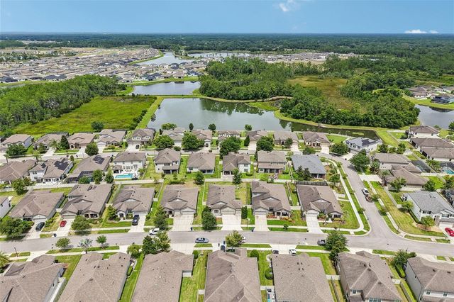 8210 MALLOW MIRROR LANE, Land O Lakes, FL 34637