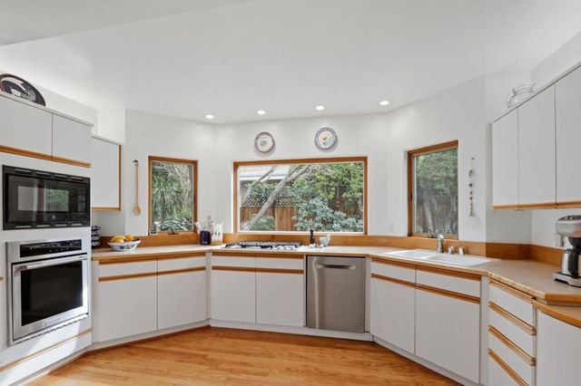 345 S 17th Street, San Jose, CA 95112