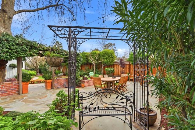 345 S 17th Street, San Jose, CA 95112