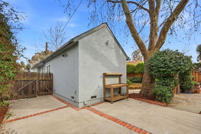 345 S 17th Street, San Jose, CA 95112