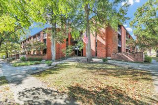 107 N Elm Street 108, Champaign, IL 61820