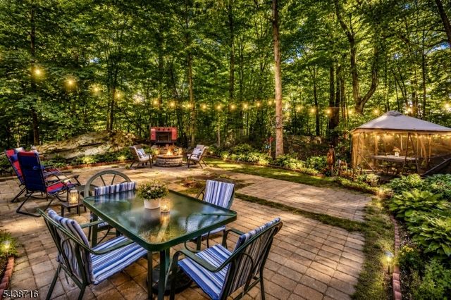 11 Rippling Brook Dr, Vernon Twp., NJ 07422