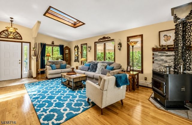 11 Rippling Brook Dr, Vernon Twp., NJ 07422
