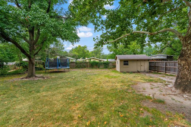 1049 N Armour St, Wichita, KS 67206