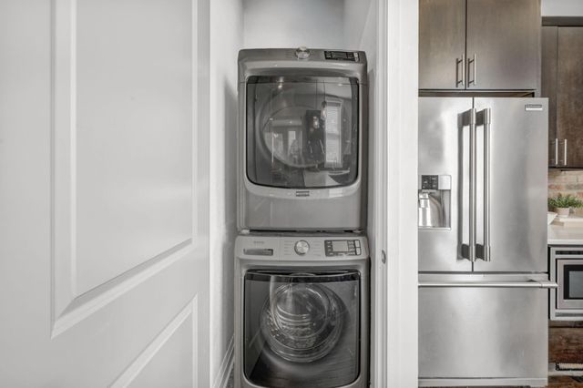 42 W 3rd Avenue, B, Columbus, OH 43201