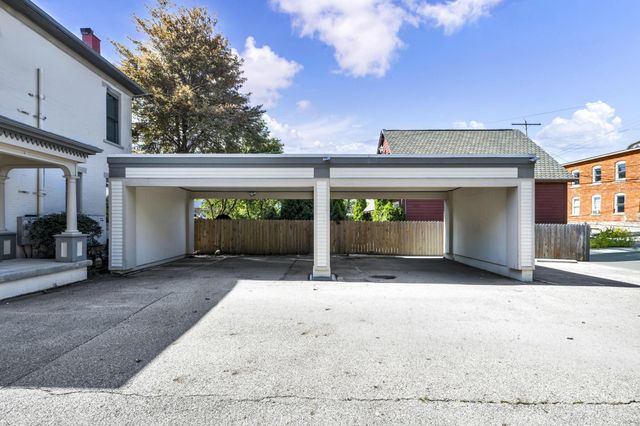 42 W 3rd Avenue, B, Columbus, OH 43201