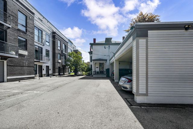 42 W 3rd Avenue, B, Columbus, OH 43201