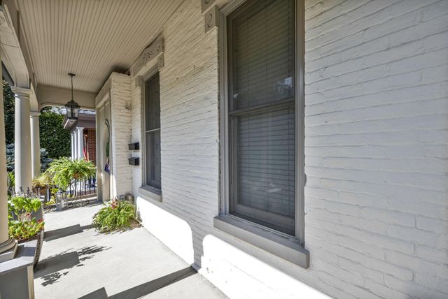 42 W 3rd Avenue, B, Columbus, OH 43201