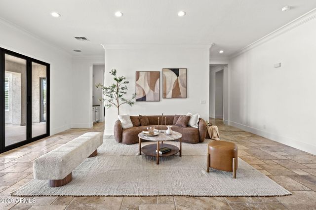 3410 E VALLEJO Court, Gilbert, AZ 85298