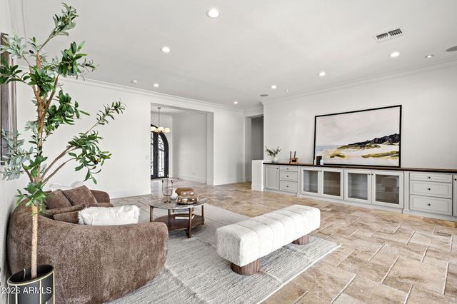 3410 E VALLEJO Court, Gilbert, AZ 85298