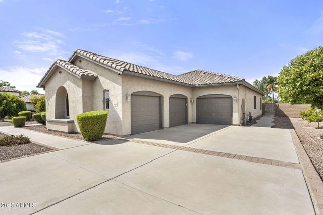 3410 E VALLEJO Court, Gilbert, AZ 85298
