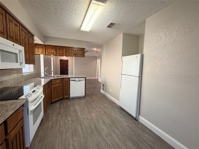 8902 Marilyn Drive, Frisco, TX 75033