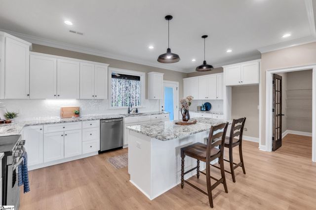 1410 Simpson Road, Pendleton, SC 29670