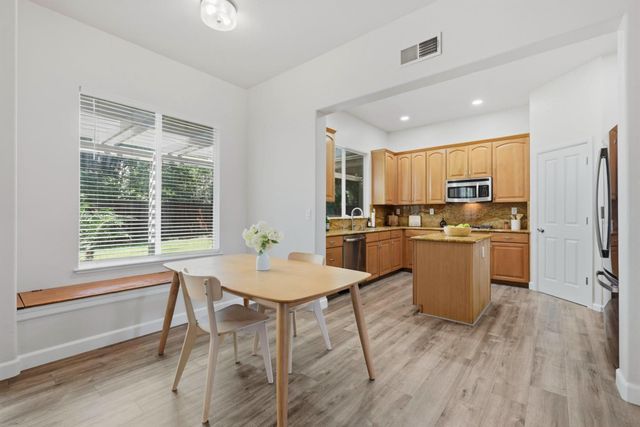 201 Connor Cir, Sacramento, CA 95835