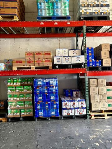 7441 NW 72nd Ave, Medley, FL 33166