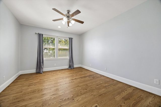 922 Fisher Street F, Houston, TX 77018