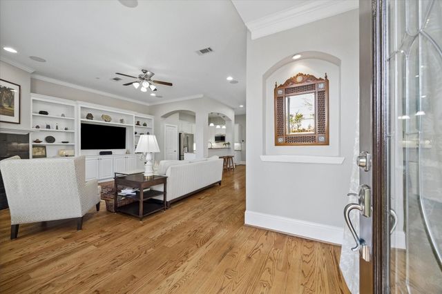 922 Fisher Street F, Houston, TX 77018