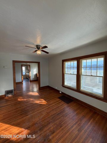 4022 Parrakeet Avenue, Toledo, OH 43612