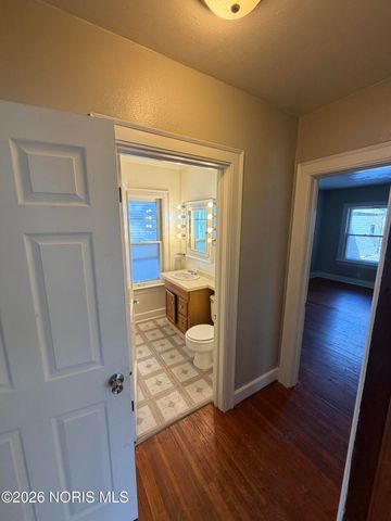 4022 Parrakeet Avenue, Toledo, OH 43612