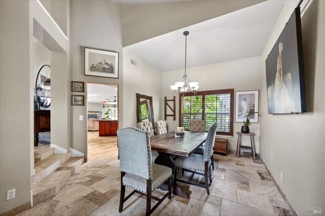 653 Windsor Dr, Benicia, CA 94510