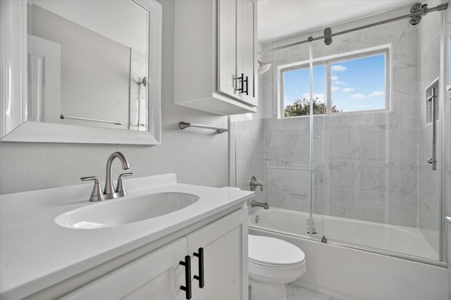 6400 Crapemyrtle Drive, Denton, TX 76208