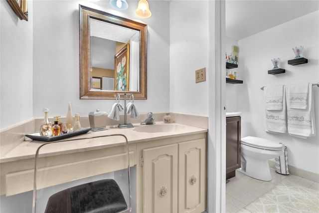 3910 Inverrary Boulevard 308, Lauderhill, FL 33319