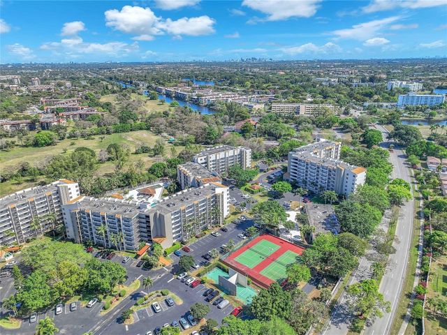 3910 Inverrary Boulevard 308, Lauderhill, FL 33319