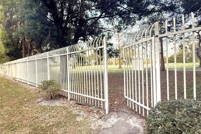 3910 Inverrary Boulevard 308, Lauderhill, FL 33319