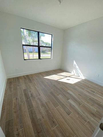 6901 SE Park Trace Drive, Stuart, FL 34997