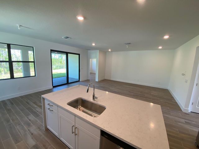 6901 SE Park Trace Drive, Stuart, FL 34997