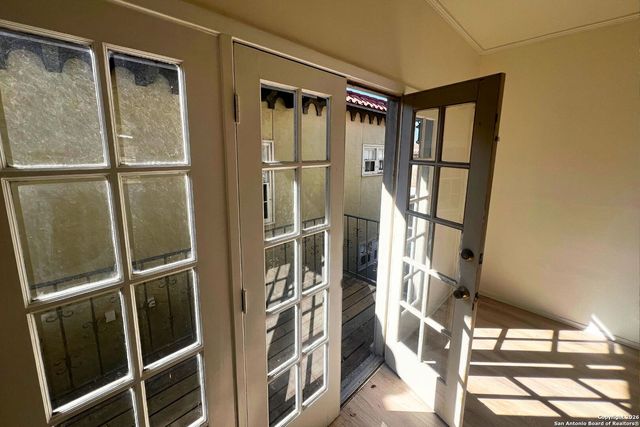 66 Brees Blvd Apt 127, San Antonio, TX 78209