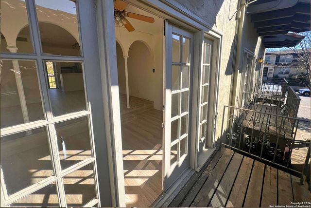 66 Brees Blvd Apt 127, San Antonio, TX 78209