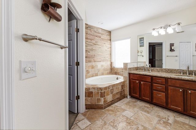 7233 WAKEVIEW DRIVE, Davenport, FL 33896