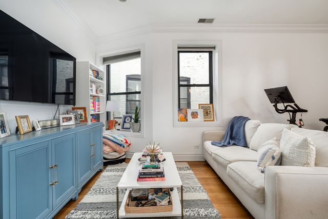 1711 N Crilly Court 4, Chicago, IL 60614