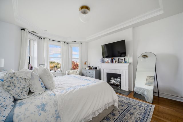 1711 N Crilly Court 4, Chicago, IL 60614