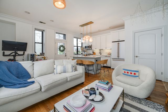 1711 N Crilly Court 4, Chicago, IL 60614