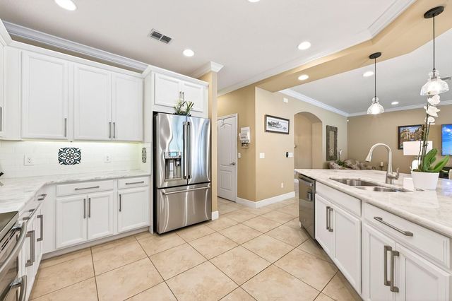 1208 FIELDSTONE CIRCLE, Oviedo, FL 32765