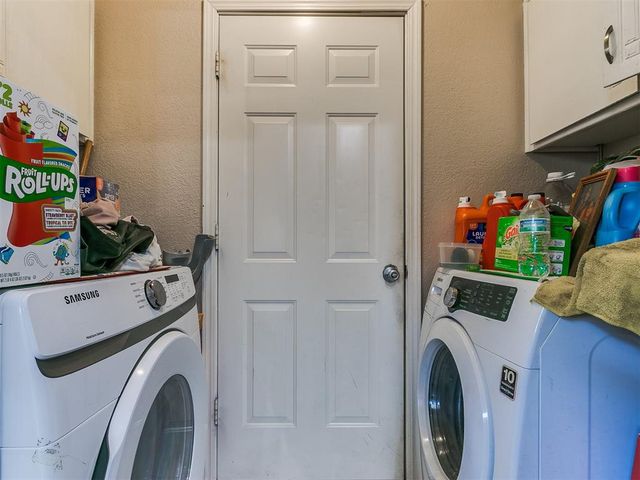 12012 Larkdale Drive, Yukon, OK 73099
