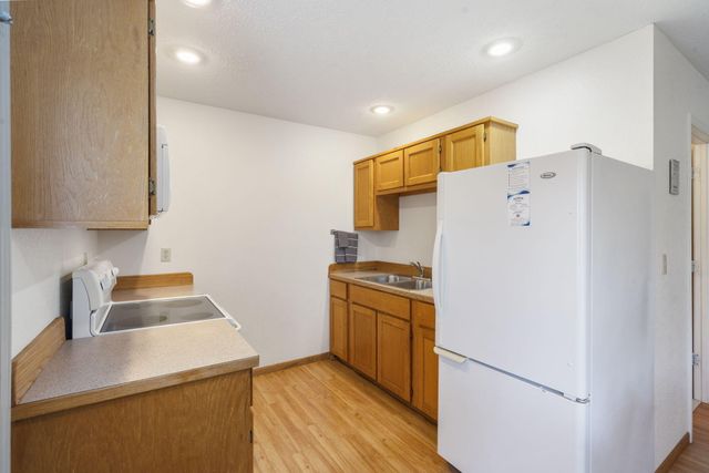 154 Deep Water Circle, Reeds Spring, MO 65737