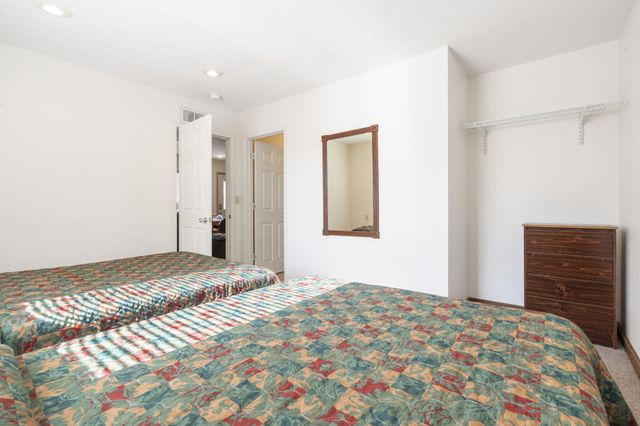 154 Deep Water Circle, Reeds Spring, MO 65737