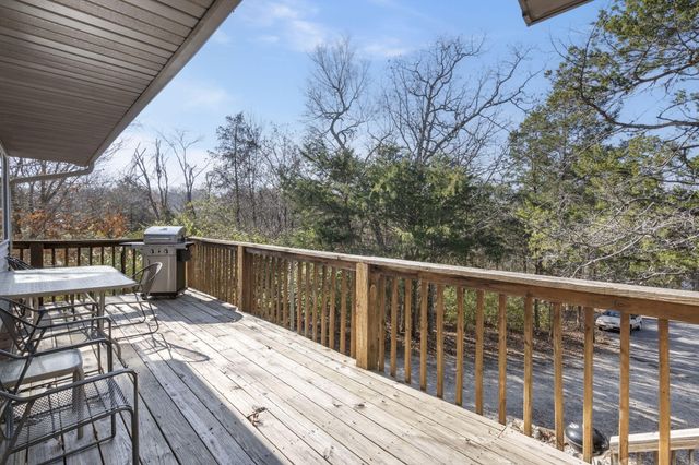 154 Deep Water Circle, Reeds Spring, MO 65737