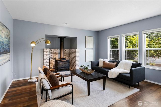1359 Welling Road, Bellingham, WA 98226