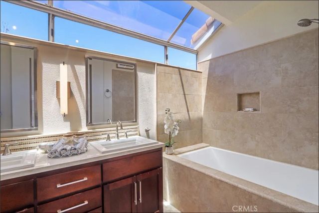 2 Firecrest, Aliso Viejo, CA 92656