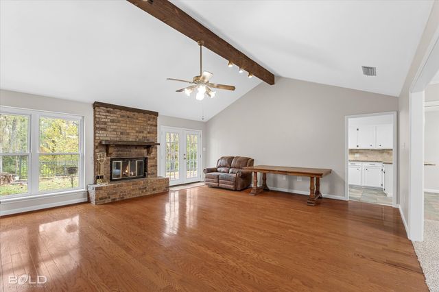 8707 Woodstock Drive, Haughton, LA 71037