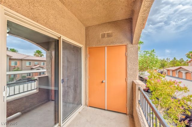 7701 West Robindale Road 247, Las Vegas, NV 89113