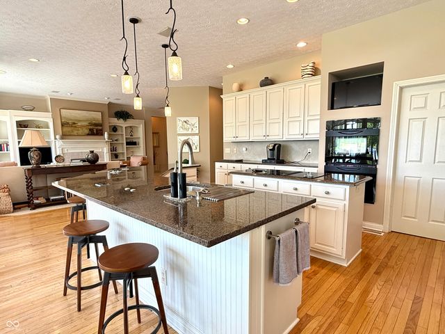 12745 Kiawah Drive, Carmel, IN 46033