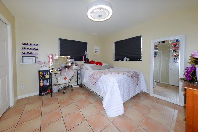 9215 KINGSTON ROAD, Bradenton, FL 34210