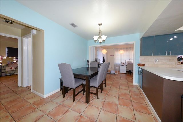 9215 KINGSTON ROAD, Bradenton, FL 34210