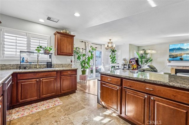 10540 Flora Verda Court, Santee, CA 92071