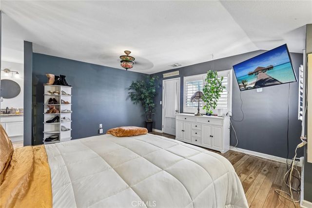 10540 Flora Verda Court, Santee, CA 92071